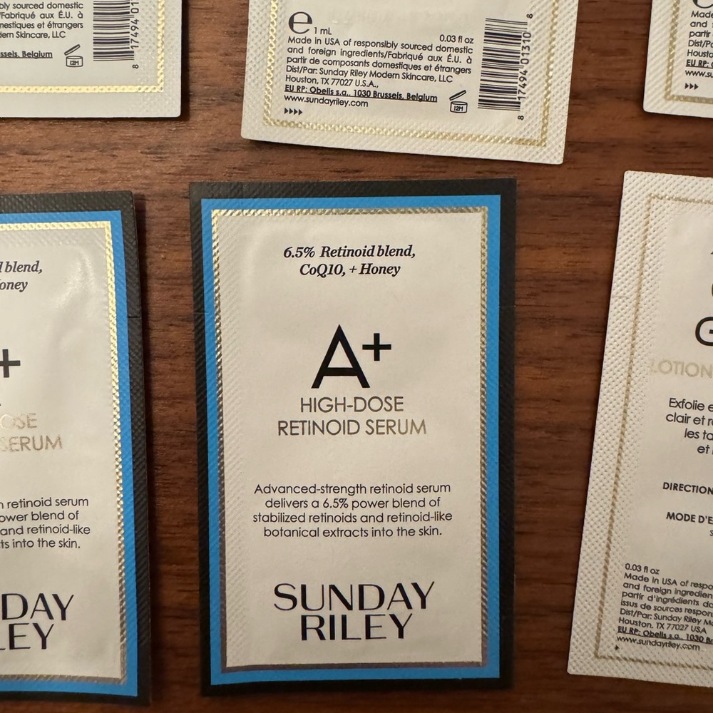 [Sunday Riley] Skincare Sample Bundle - Picture 4 of 5